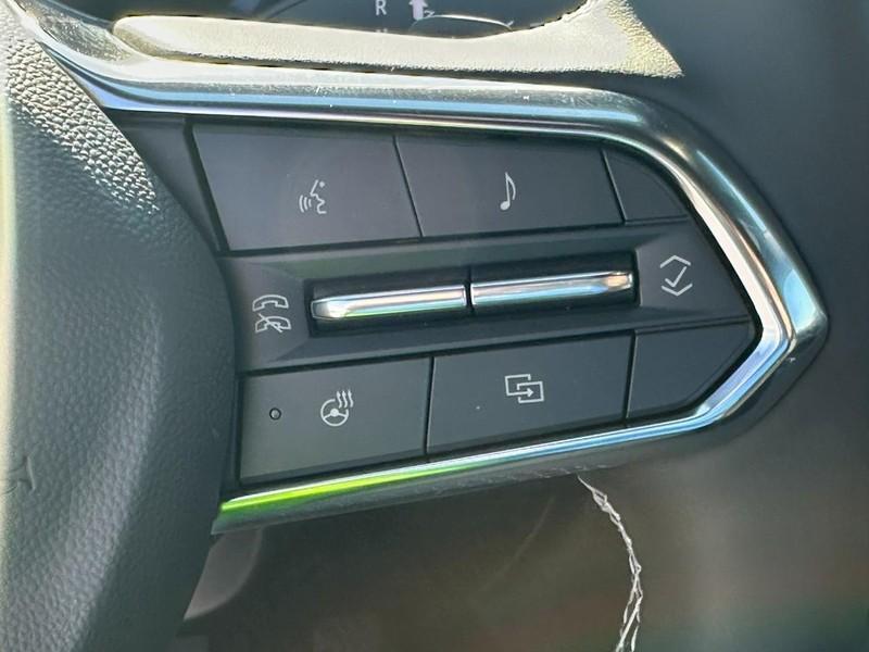 new 2026 Chevrolet Traverse car, priced at $43,095