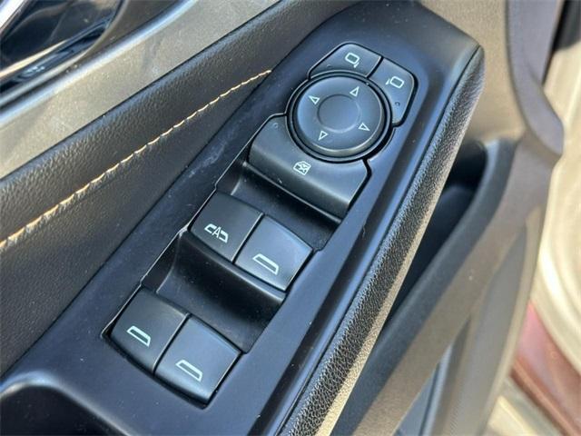 used 2020 Chevrolet Traverse car, priced at $22,888