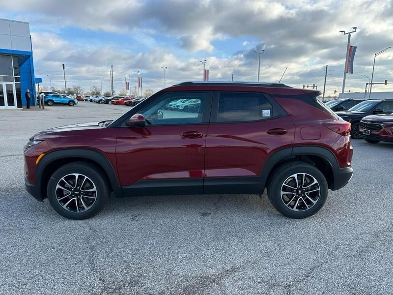 new 2025 Chevrolet TrailBlazer car, priced at $25,878