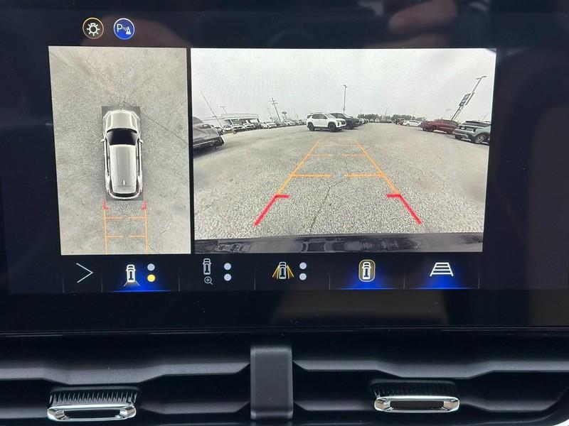 new 2026 Chevrolet Equinox car, priced at $35,610