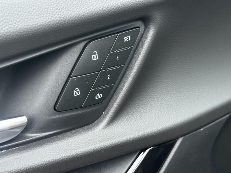 new 2026 Chevrolet Equinox car, priced at $35,610