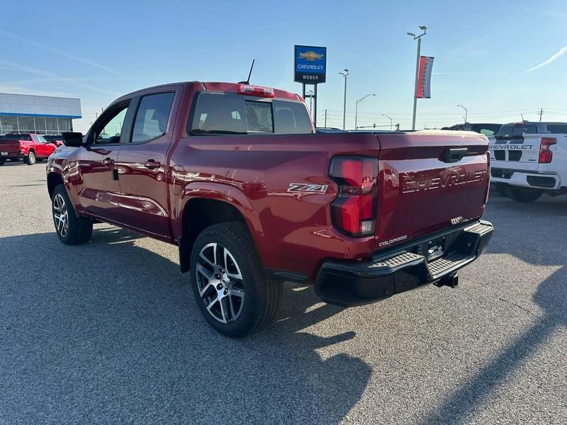 new 2024 Chevrolet Colorado car, priced at $41,930