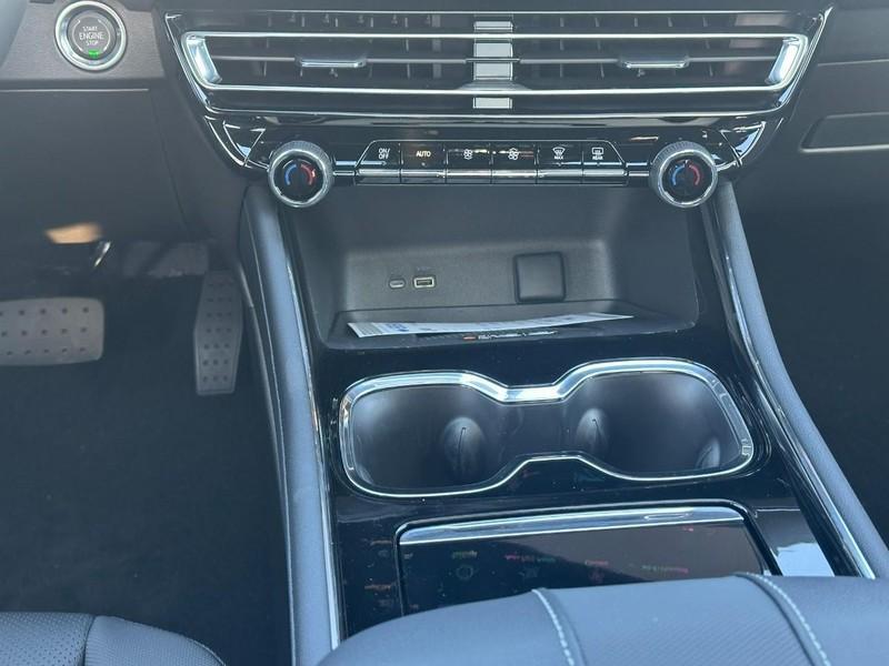 new 2026 Chevrolet Traverse car, priced at $53,155