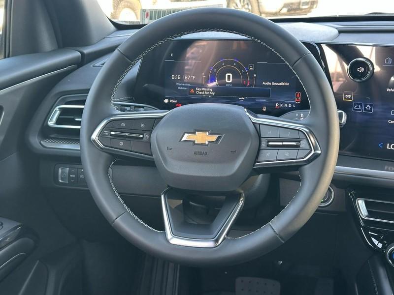 new 2026 Chevrolet Traverse car, priced at $40,370