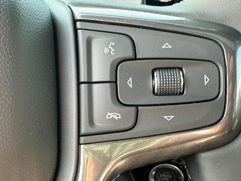 new 2025 Chevrolet Silverado 1500 car, priced at $70,210