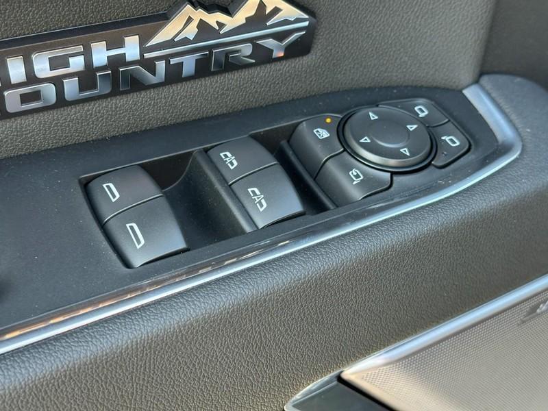 new 2025 Chevrolet Silverado 1500 car, priced at $70,210