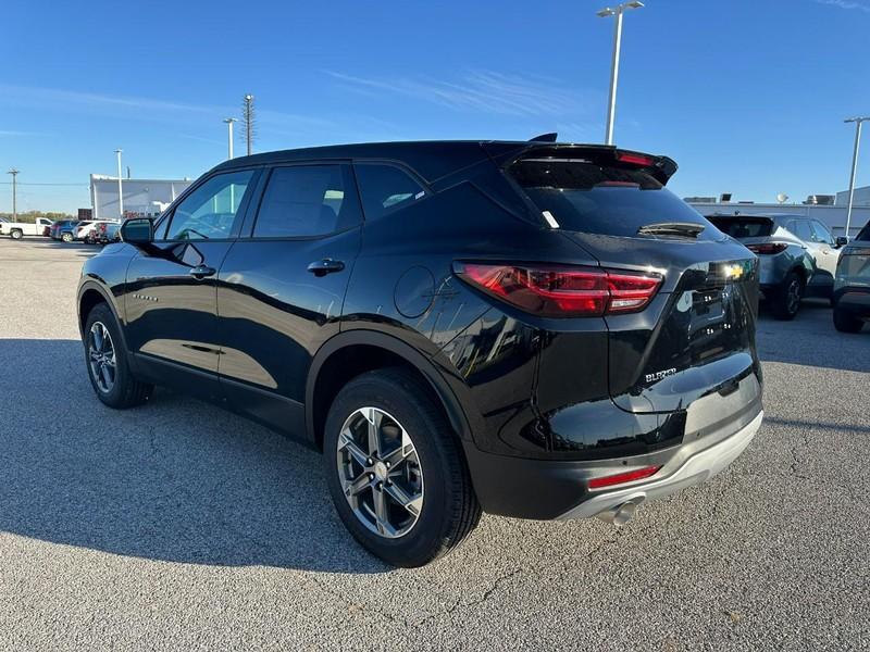 new 2026 Chevrolet Blazer car, priced at $35,545