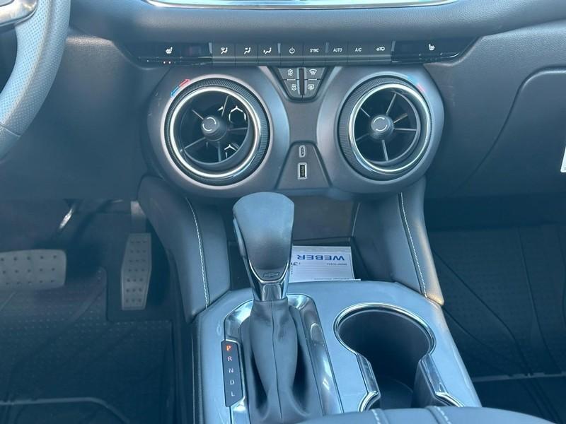 new 2025 Chevrolet Blazer car, priced at $33,680