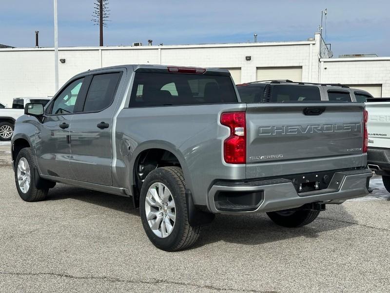 new 2025 Chevrolet Silverado 1500 car, priced at $39,025