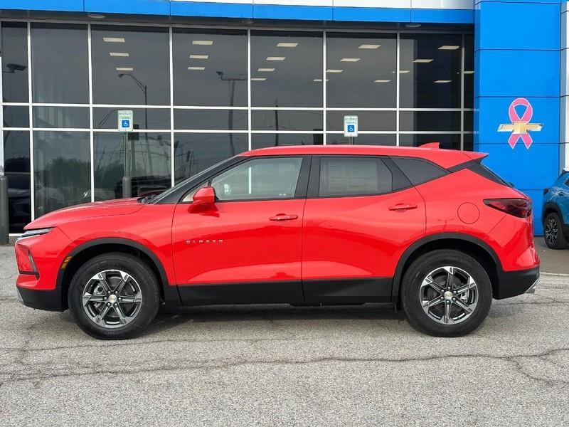 new 2025 Chevrolet Blazer car, priced at $33,860