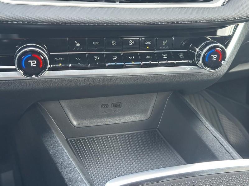 new 2026 Chevrolet Equinox car, priced at $29,310