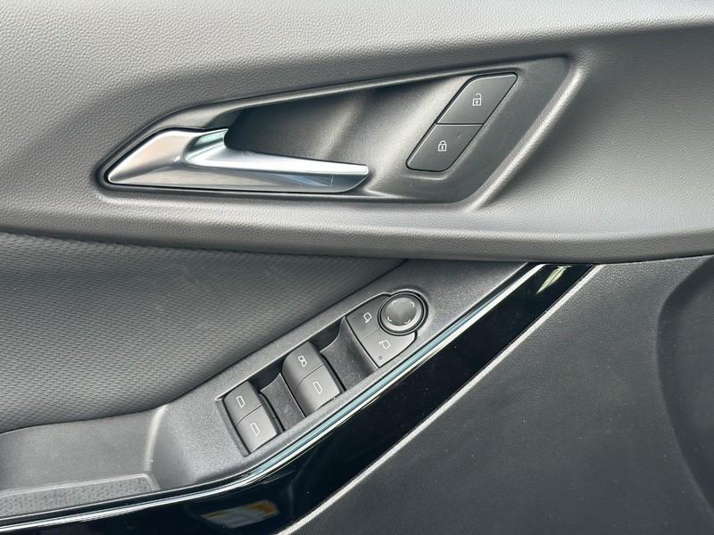 new 2026 Chevrolet Equinox car, priced at $29,310