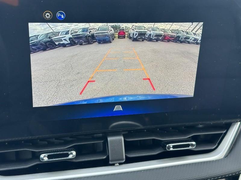 new 2026 Chevrolet Equinox car, priced at $29,310