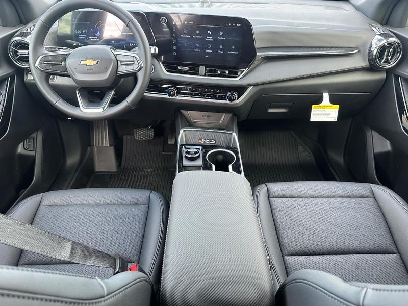 new 2026 Chevrolet Equinox car, priced at $29,310