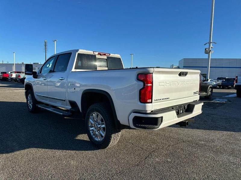 new 2025 Chevrolet Silverado 2500 car, priced at $80,065