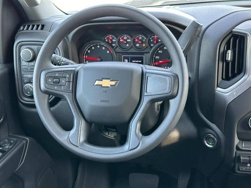 new 2025 Chevrolet Silverado 2500 car, priced at $51,715