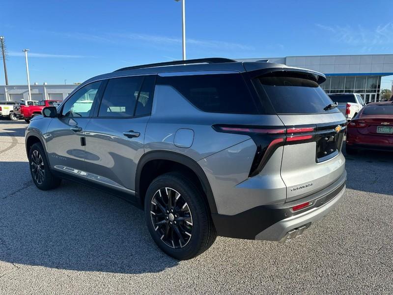 new 2026 Chevrolet Traverse car, priced at $41,845