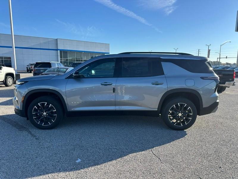 new 2026 Chevrolet Traverse car, priced at $41,845