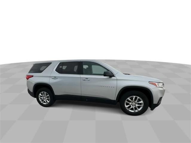 used 2021 Chevrolet Traverse car, priced at $28,888