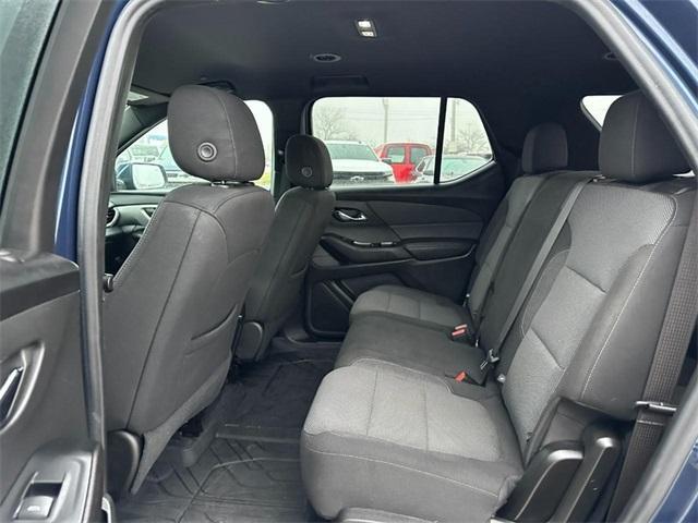 used 2022 Chevrolet Traverse car, priced at $28,444