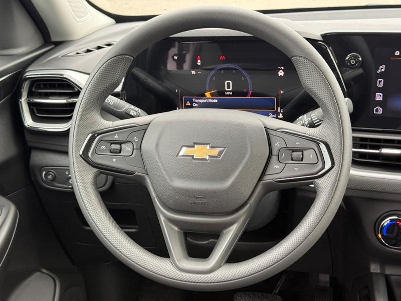 new 2026 Chevrolet TrailBlazer car, priced at $23,305