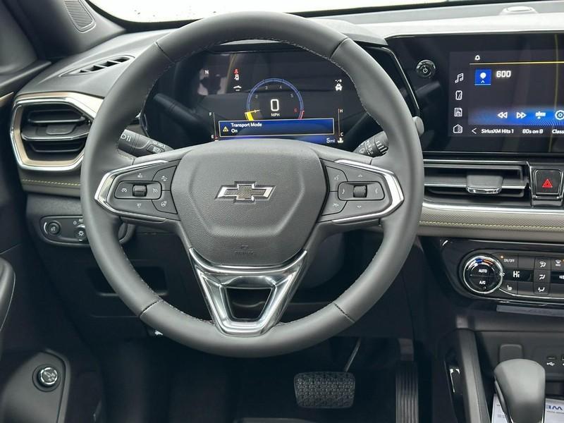 new 2025 Chevrolet TrailBlazer car, priced at $30,659