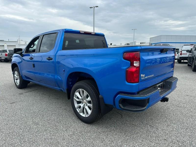 new 2025 Chevrolet Silverado 1500 car, priced at $36,620