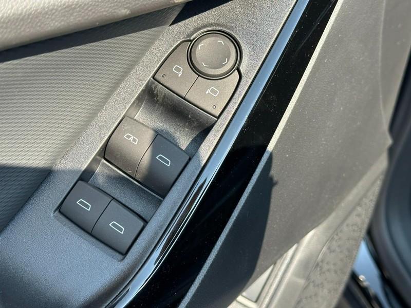 new 2026 Chevrolet Equinox car, priced at $31,795