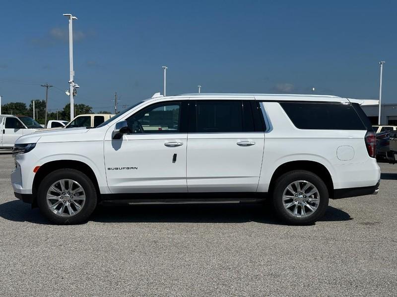 new 2024 Chevrolet Suburban car, priced at $72,055