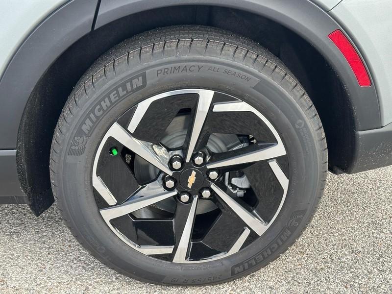 new 2026 Chevrolet Equinox EV car, priced at $30,890