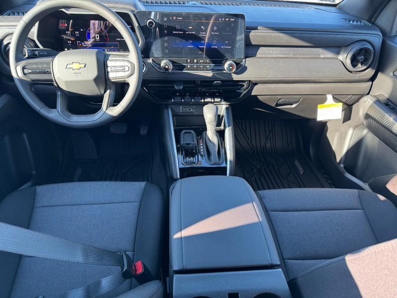 new 2026 Chevrolet Colorado car, priced at $30,605