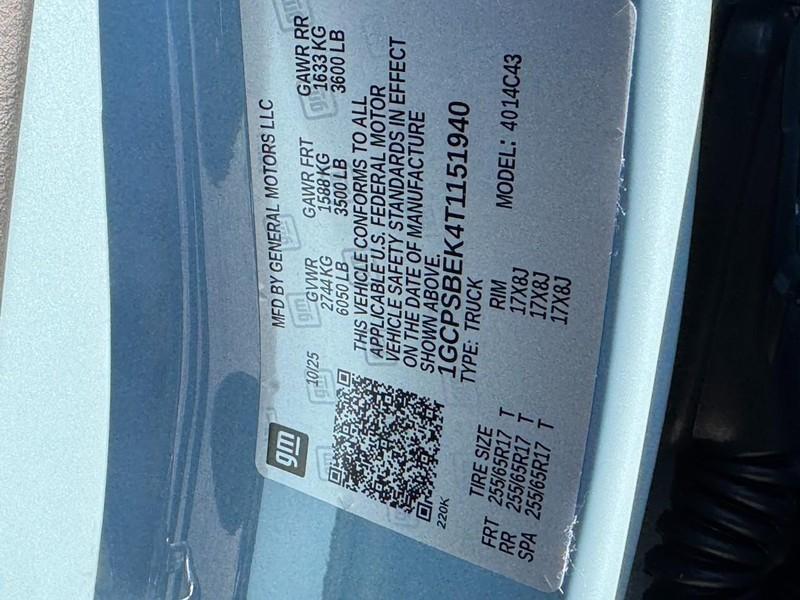 new 2026 Chevrolet Colorado car, priced at $30,605