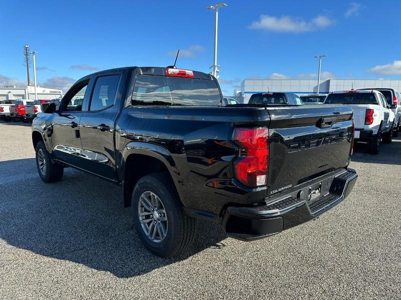 new 2024 Chevrolet Colorado car