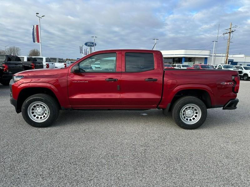 new 2024 Chevrolet Colorado car, priced at $32,390