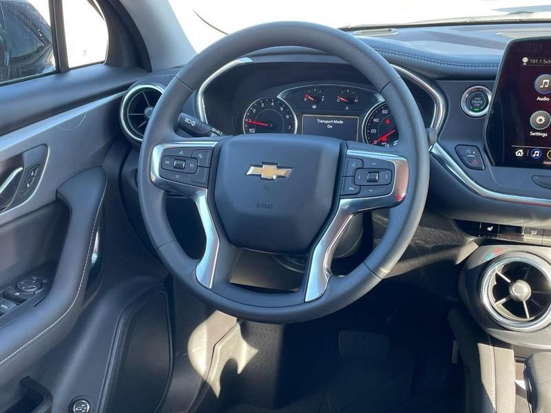 new 2024 Chevrolet Blazer car, priced at $32,790