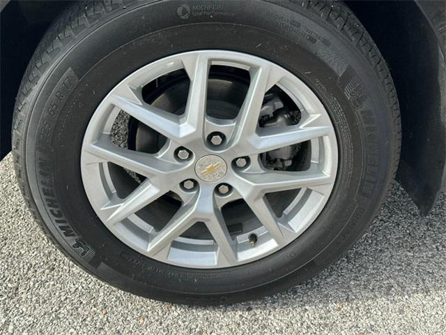 used 2023 Chevrolet Equinox car, priced at $25,995