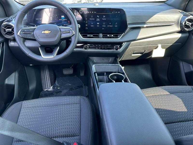 new 2025 Chevrolet Equinox car, priced at $30,080