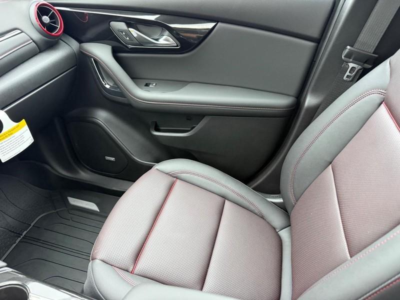 new 2025 Chevrolet Blazer car, priced at $45,910