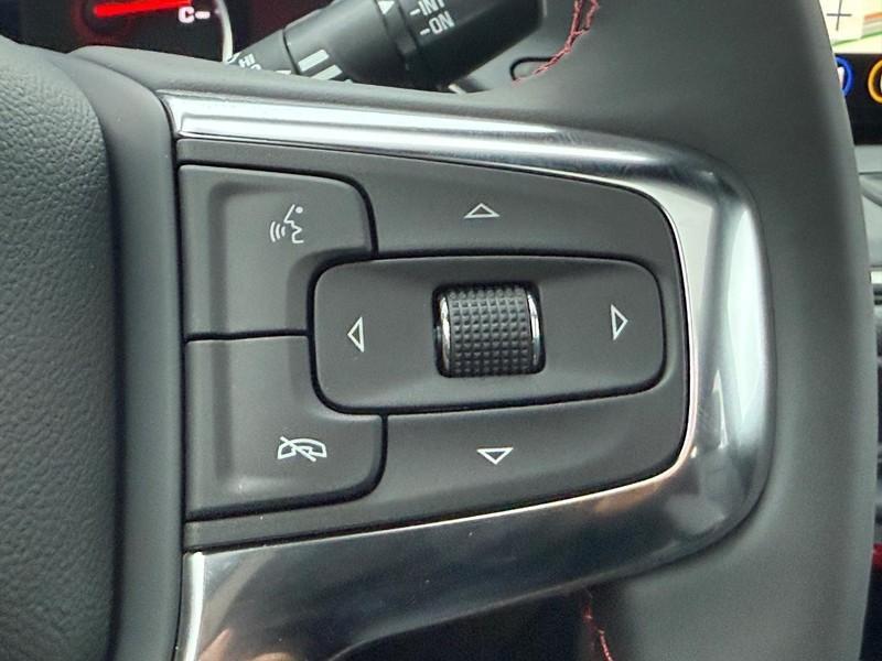 new 2025 Chevrolet Blazer car, priced at $45,910