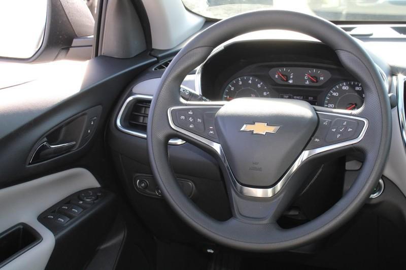 new 2024 Chevrolet Equinox car, priced at $24,845