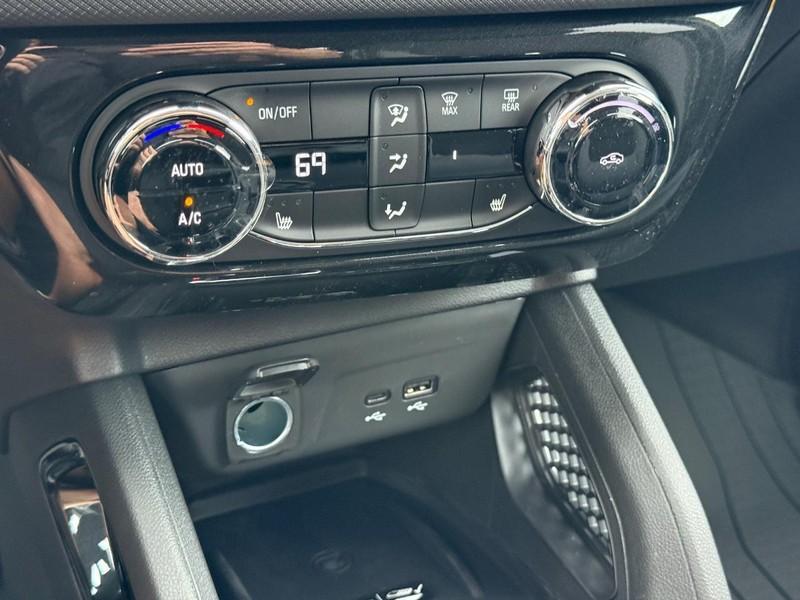 new 2026 Chevrolet TrailBlazer car, priced at $27,680