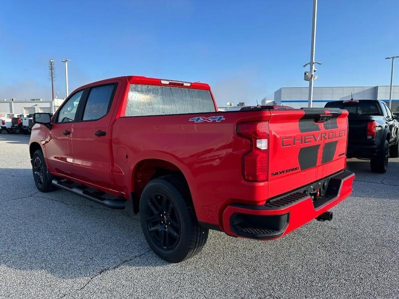 new 2025 Chevrolet Silverado 1500 car, priced at $46,335