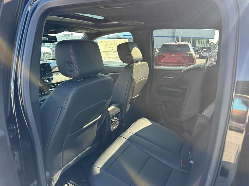 new 2026 Chevrolet Colorado car, priced at $46,305