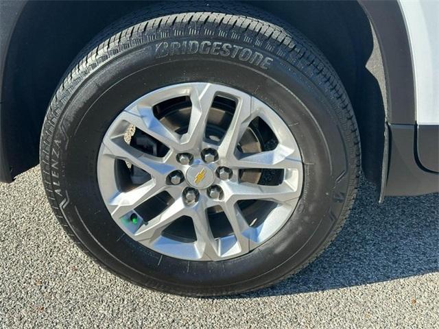 used 2023 Chevrolet Traverse car, priced at $27,777
