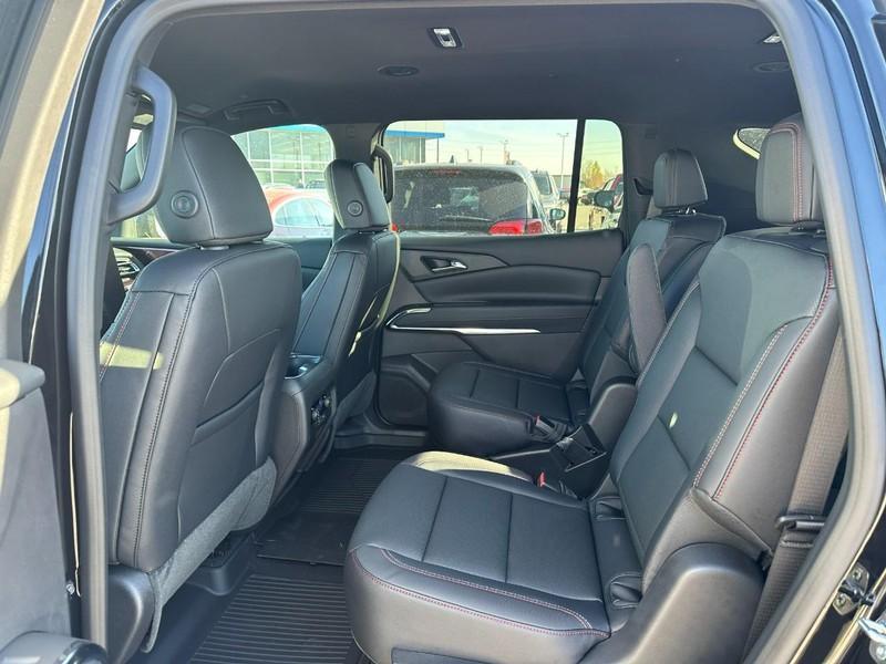 new 2026 Chevrolet Traverse car, priced at $46,770