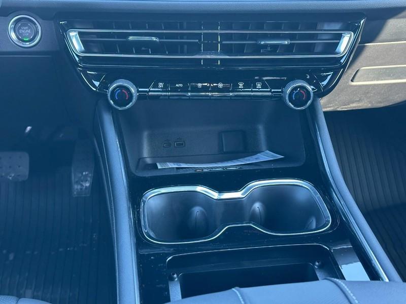 new 2026 Chevrolet Traverse car, priced at $46,770