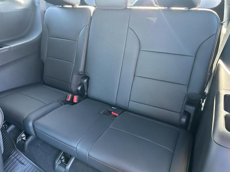 new 2026 Chevrolet Traverse car, priced at $46,770