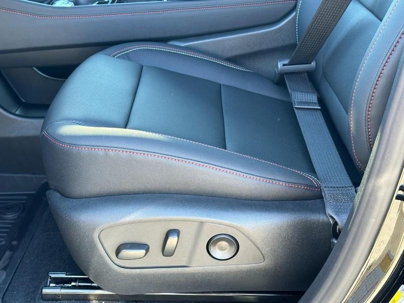 new 2026 Chevrolet Traverse car, priced at $46,770