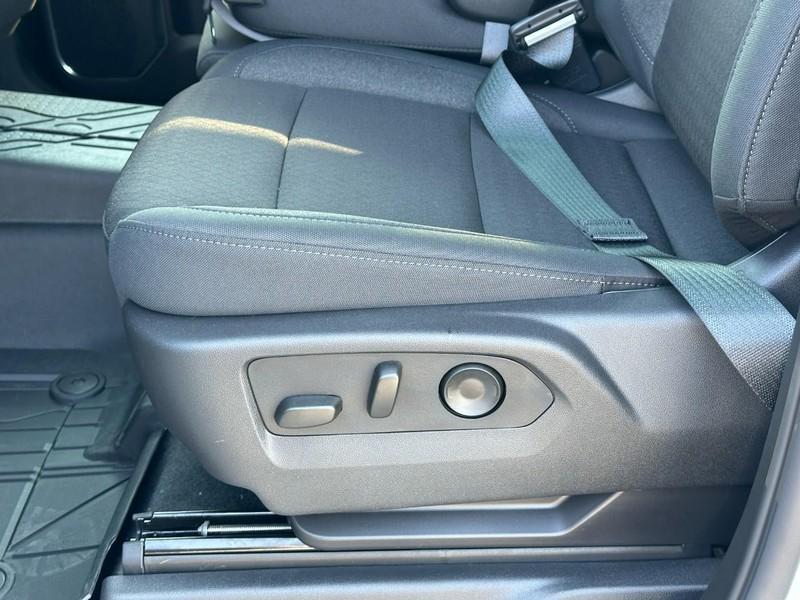 new 2025 Chevrolet Silverado 1500 car, priced at $42,910
