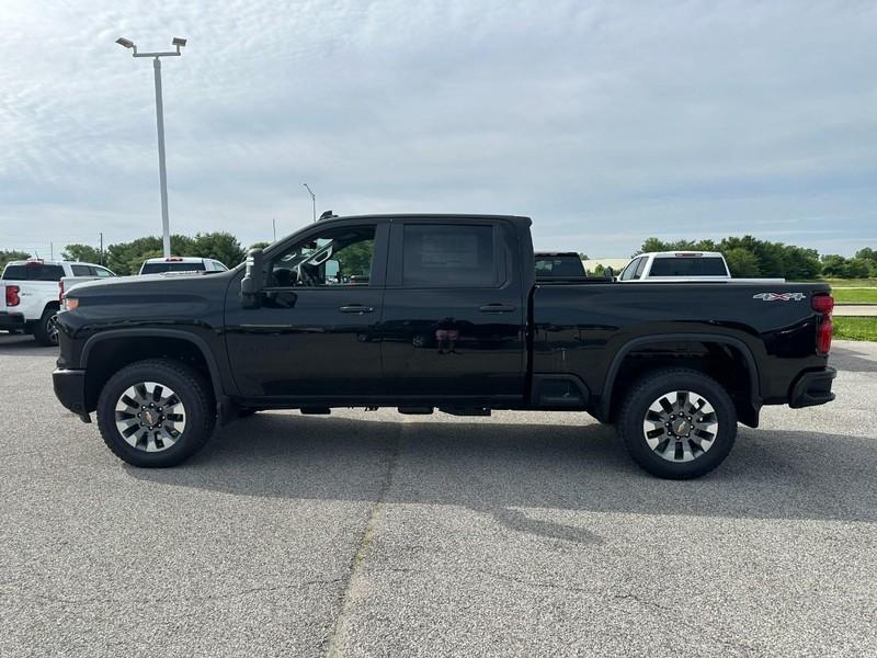 new 2024 Chevrolet Silverado 2500 car, priced at $59,335